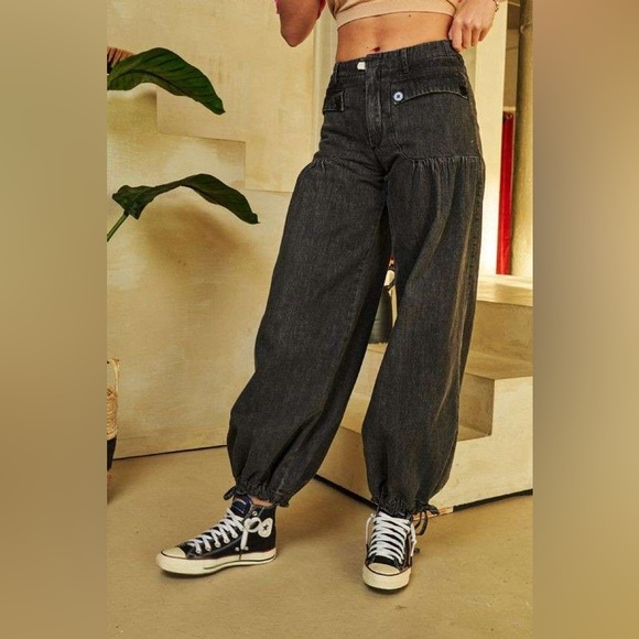 🟠 103B. Adjustable Hem Denim Balloon Pants - Black Wash - Picture 8 of 10